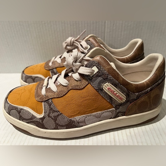 COACH Multi Signature Lace-Up Sneakers. Women’s Size 9B (regular width). NEW - Picture 1 of 16